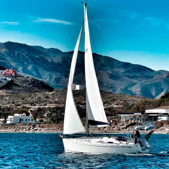 Velero en Mojacar. Hotel Botaniq